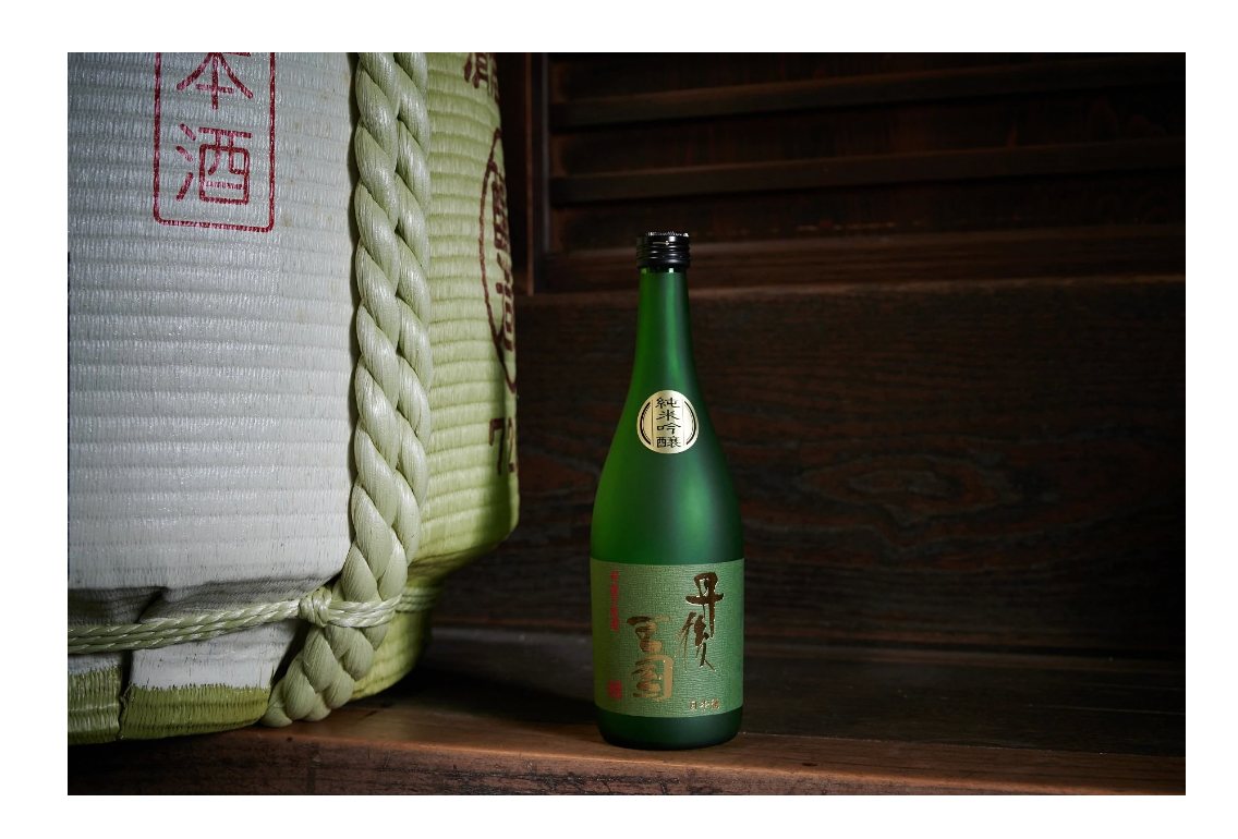[For restaurants] 3 bottles per box Value set Taniguchi Sake Brewery Co., Ltd. (2022.04) (Jakuchu Junmai Daiginjo Sake 1800ml, Tango Kingdom Junmai Sake 1800ml, Tango Kingdom Honjo 1800ml)